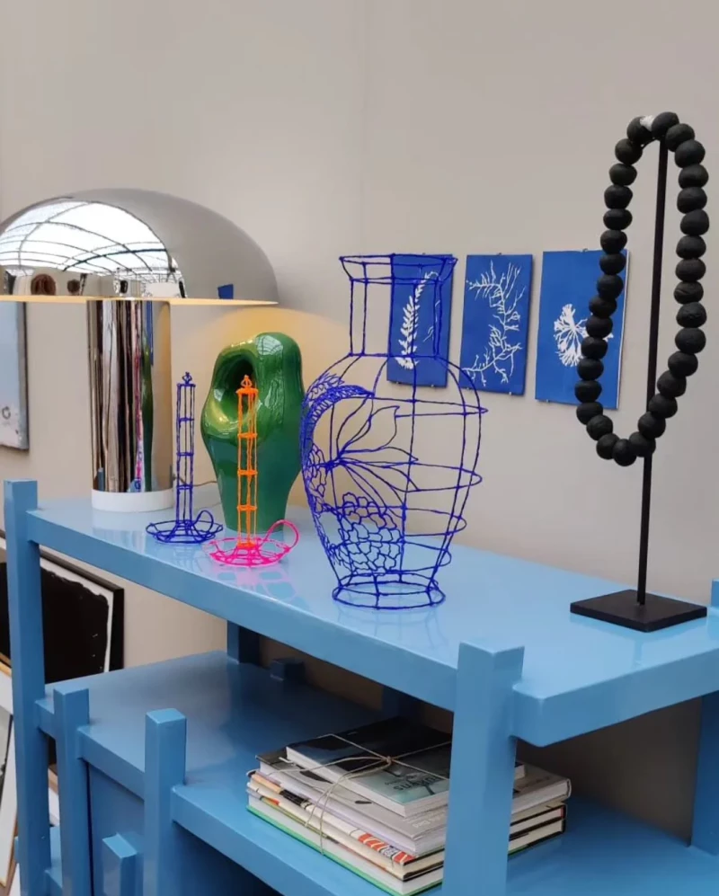 Cabdel holder blue ikb